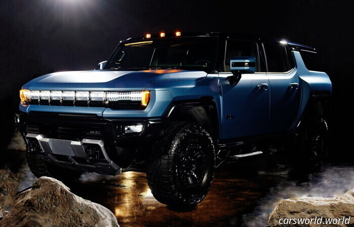 You Can Purchase a New BMW With the Discounts GMC Dealers Are Offering on the Hummer EV | Carscoops